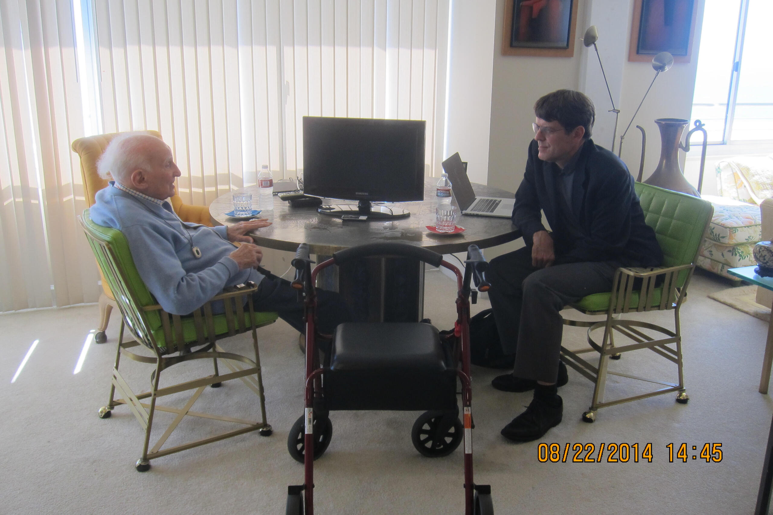 Hi Dev Mobile - websites, apps, custom software, hardware and all types of engineers